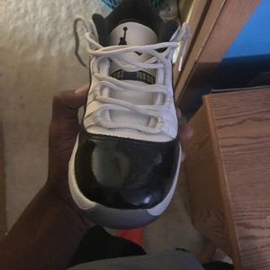 Jordan 11's