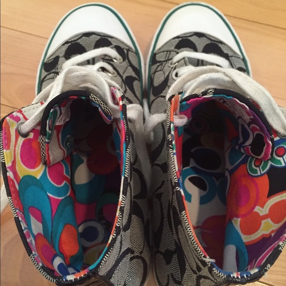 Authentic Coach Sneakers - Picture 4 of 5