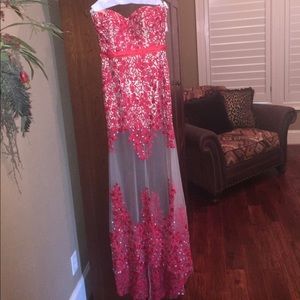 Sherri Hill sweetheart red formal dress