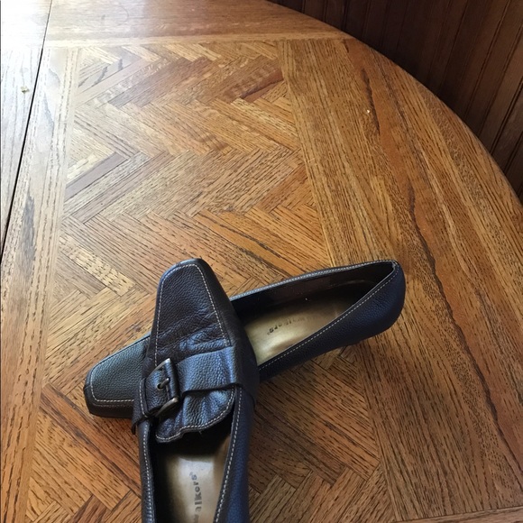 Shoes - Picture 2 of 3