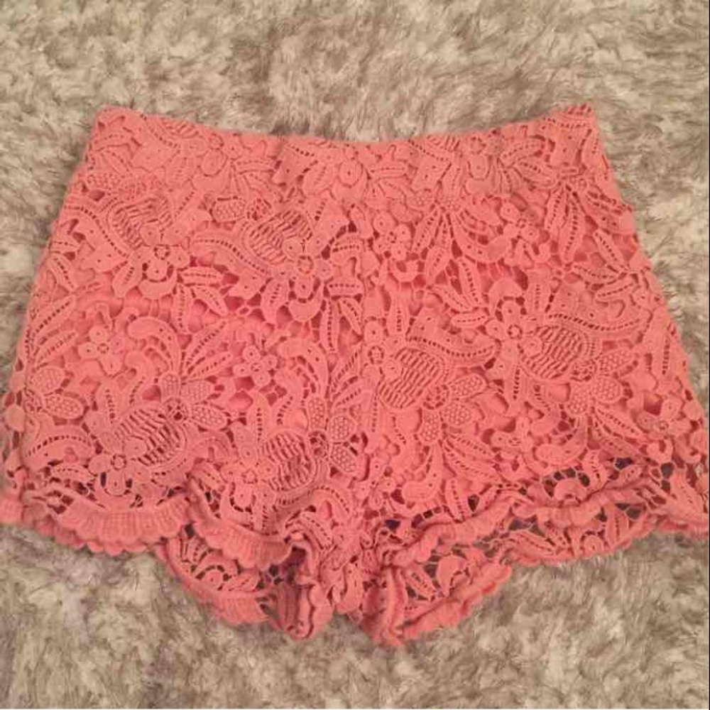 Forever21 lace shorts