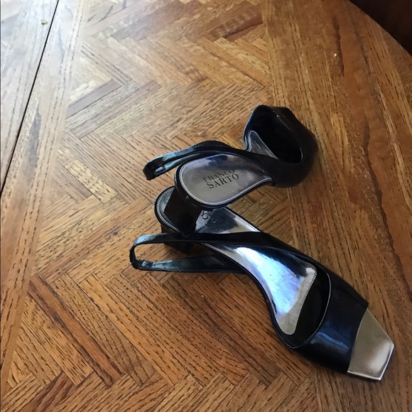 Shoes - Picture 2 of 3