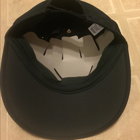 Nike Women's Big Bill Adjustable Golf Hat NWT - Picture 4 of 7