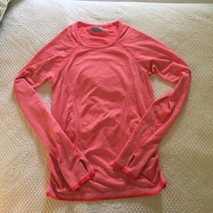 Athlete long sleeve shirt