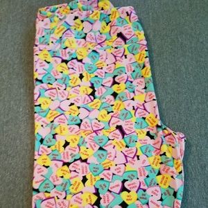 Lularoe TC Valentine's Leggings