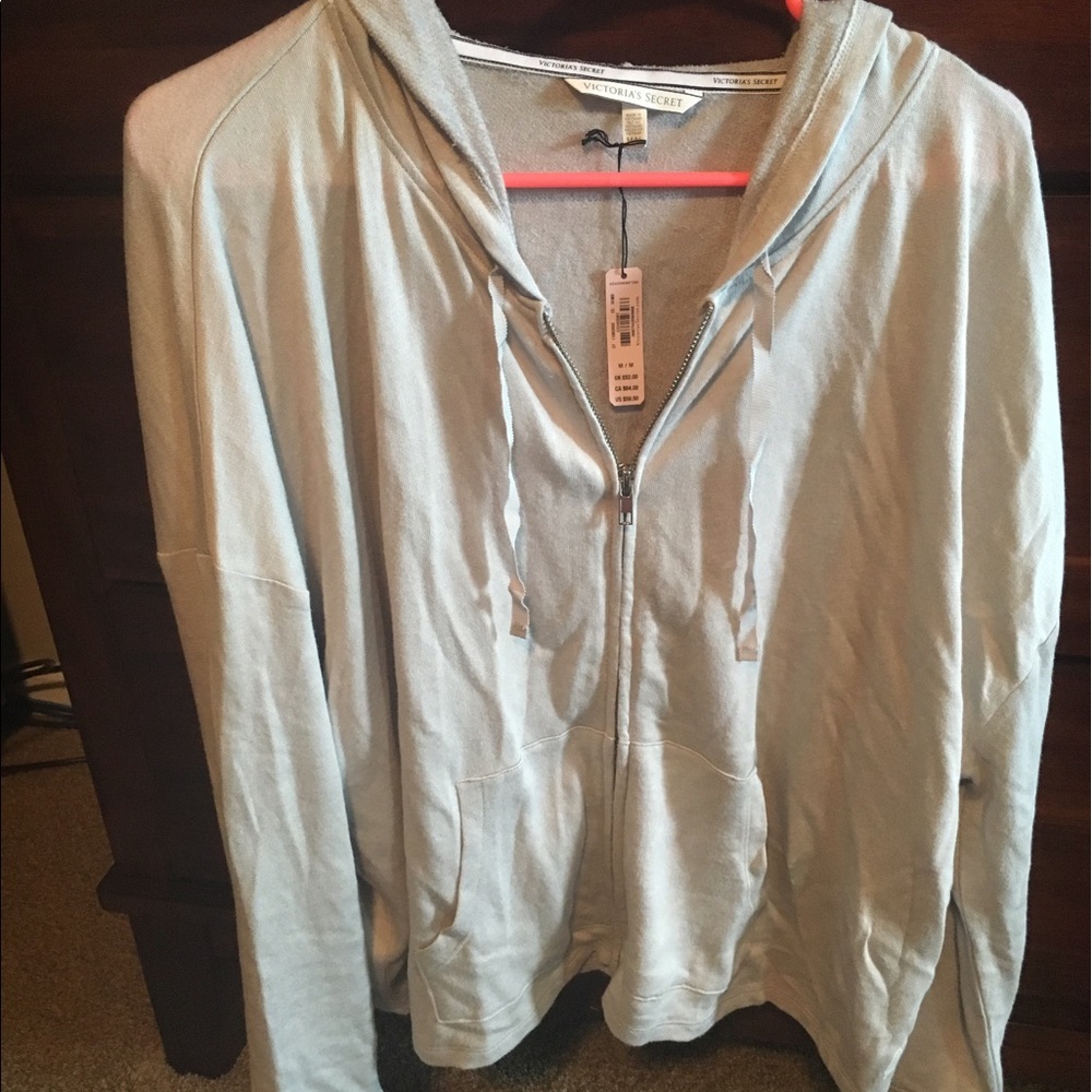 Victoria's Secret zip NWT