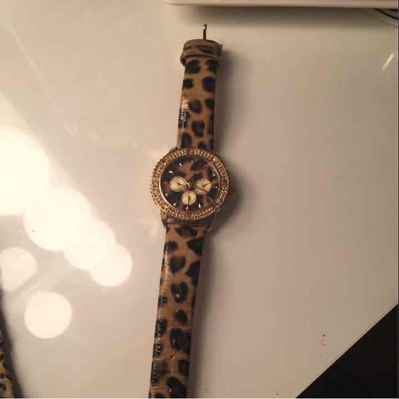 Express watch - Picture 2 of 4