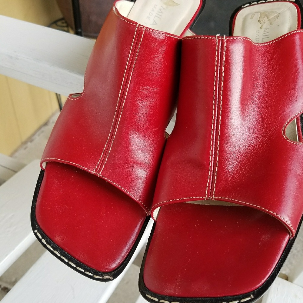Red Mila Paoli sandals