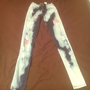 Juniors Jeans
