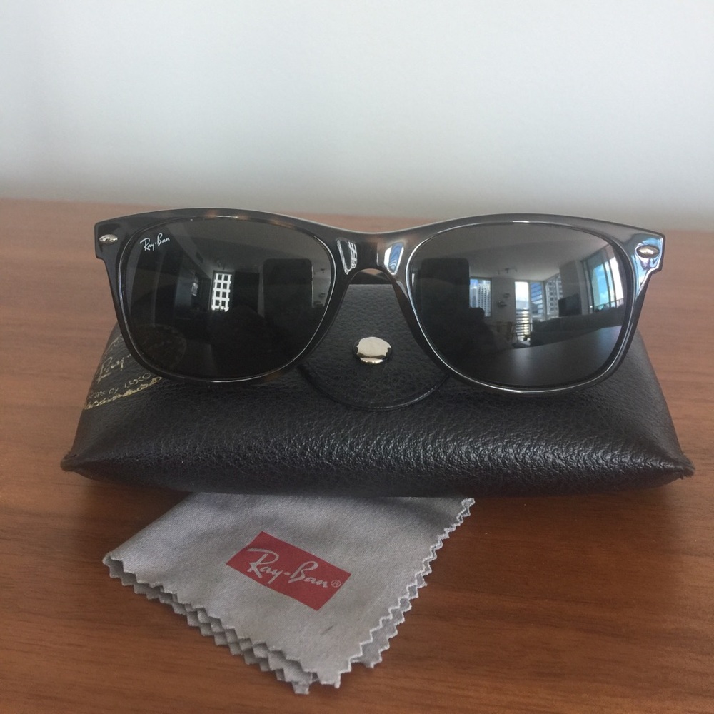 Ray ban sunglasses