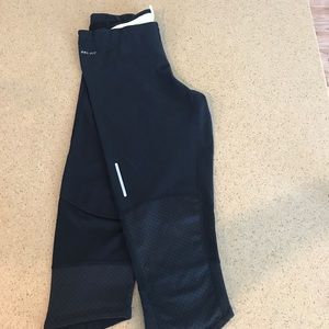 Black Nike dri-fit leggings