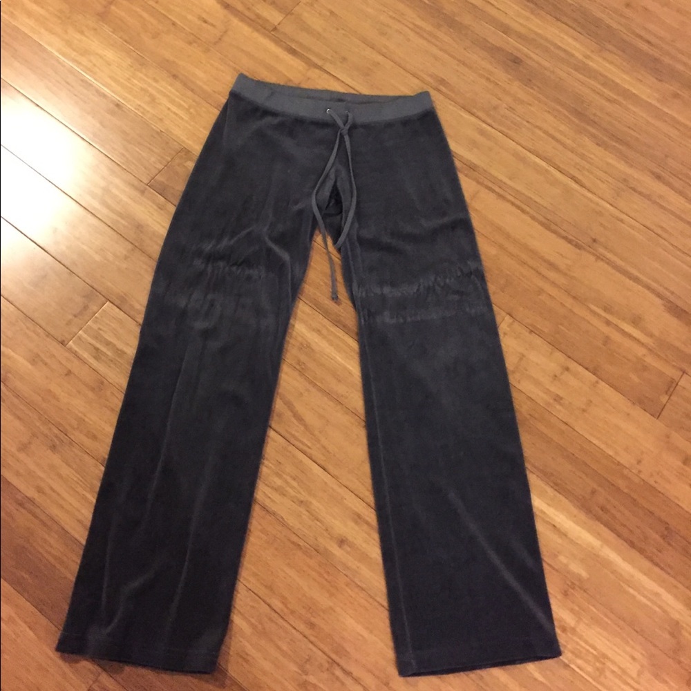 Juicy Couture Valour Pants. Size small