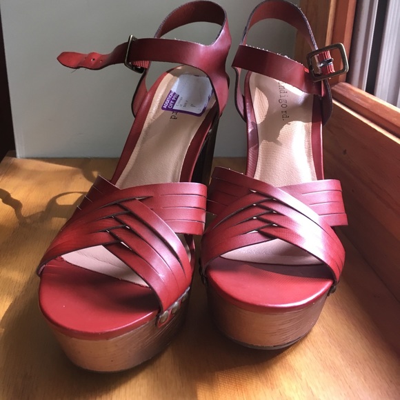 Brand New Rusty Red High Heels - Picture 6 of 6