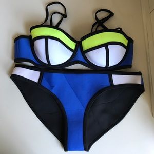 Triangl Bikini