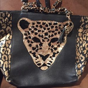 Betsey Johnson Tote 🐆