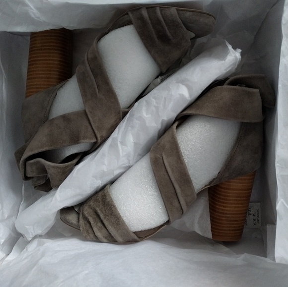 Raye mia wrap suede heels - Picture 4 of 4