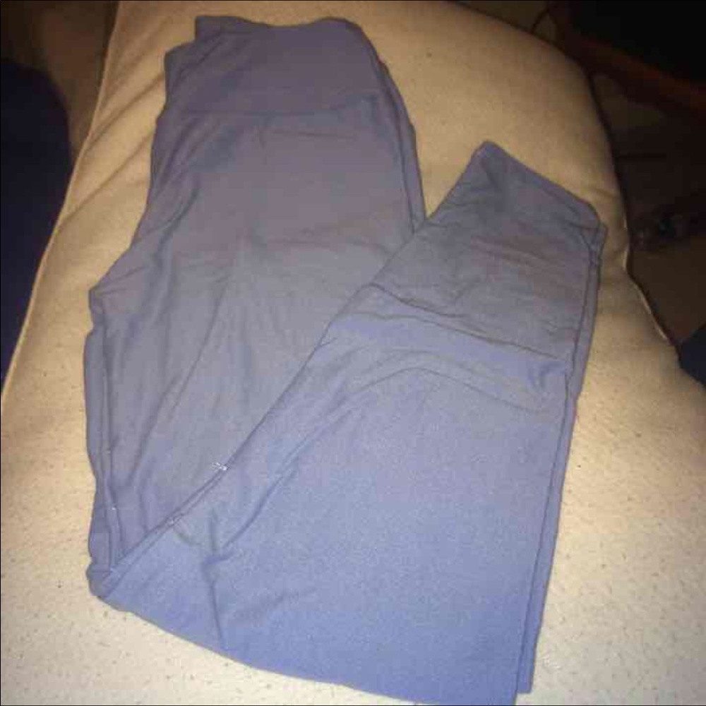 Periwinkle blue os leggings