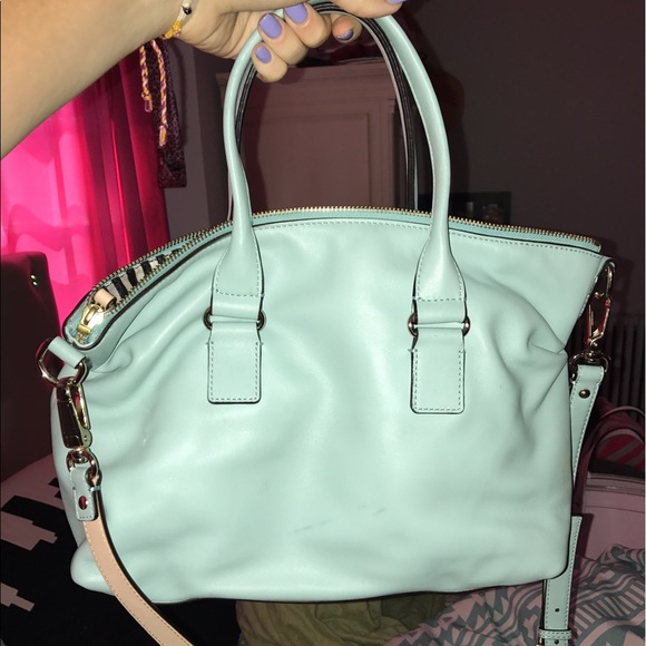 Kate spade purse only used one or two times. - Picture 2 of 3