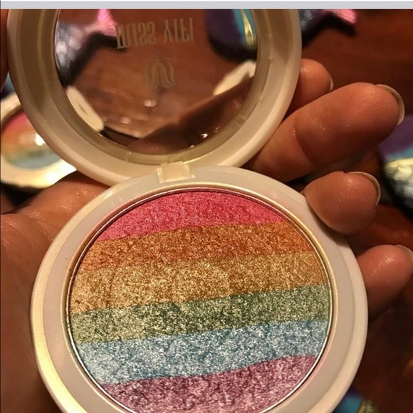 OUT OF STOCK - Picture 2 of 4