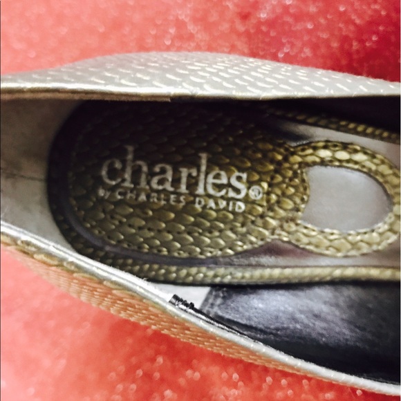 CHARLES DAVID Open Toe Pumps - Picture 4 of 7