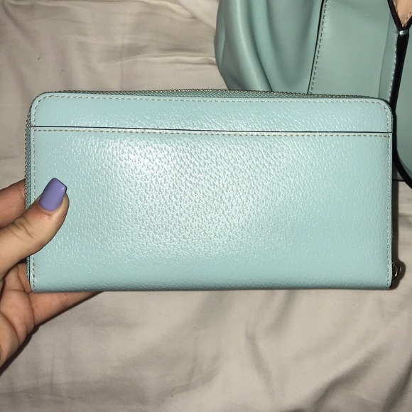 Kate spade wallet - Picture 2 of 3