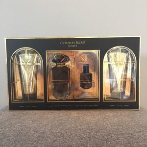 Victoria's Secret Night Deluxe Box