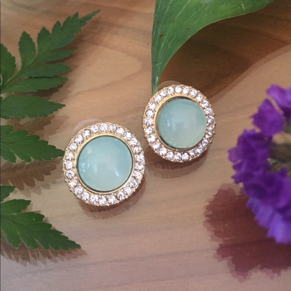 Statement Earrings - Picture 3 of 4