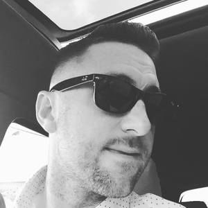 Meet your Posher, Adam