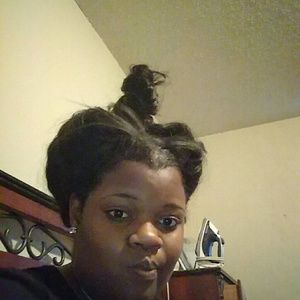 Meet your Posher, Dedreanna