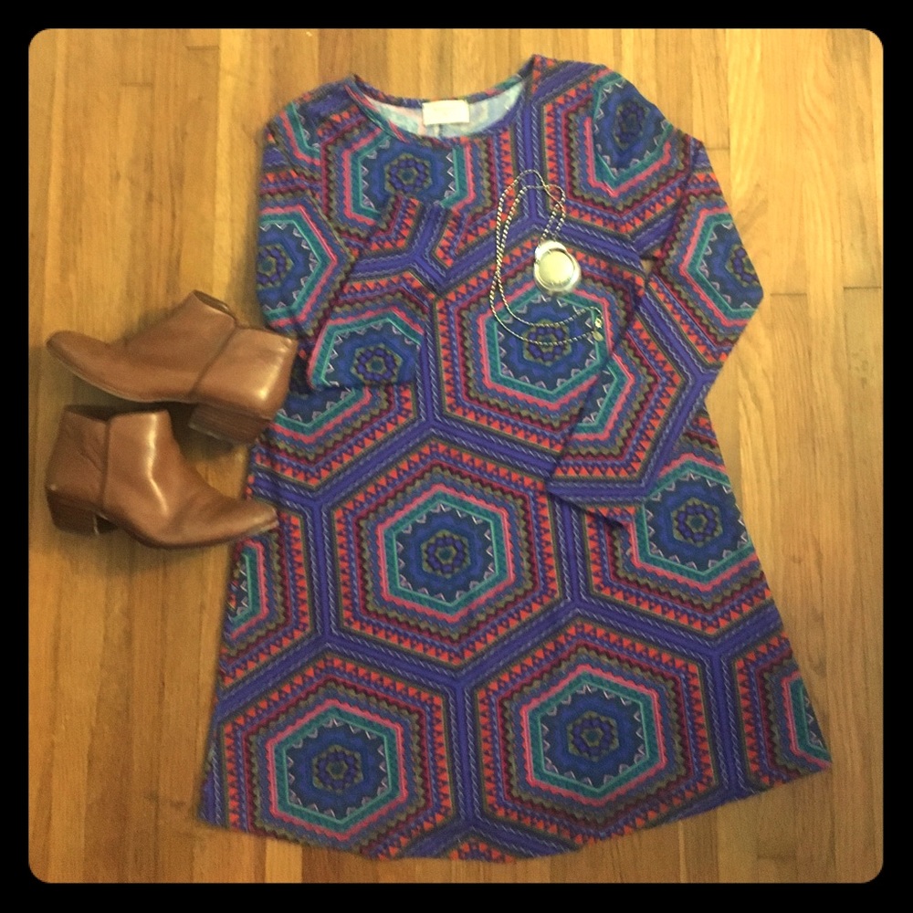 Everly Geometric Print Shift Dress