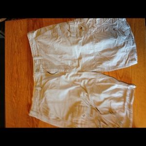 American Eagle Men's cargo short size 38