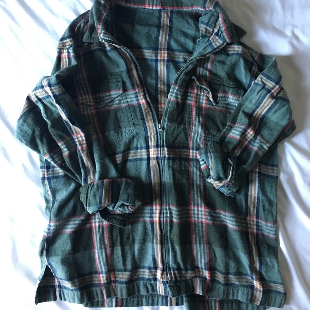 Worn in comfy flannel zip up!