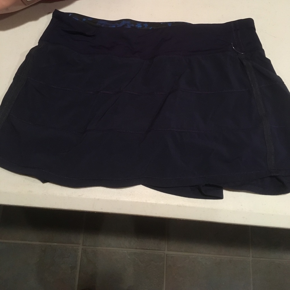 Navy blue lululemon skirt