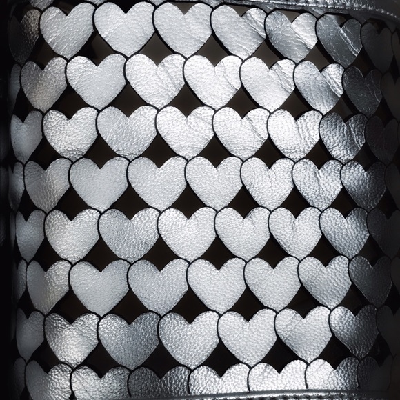 New Never worn. Nine West slip on silver sandal 9m - Picture 4 of 4