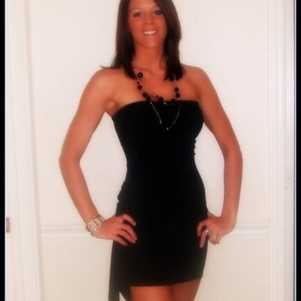 Cache Fitted black mini dress 👗