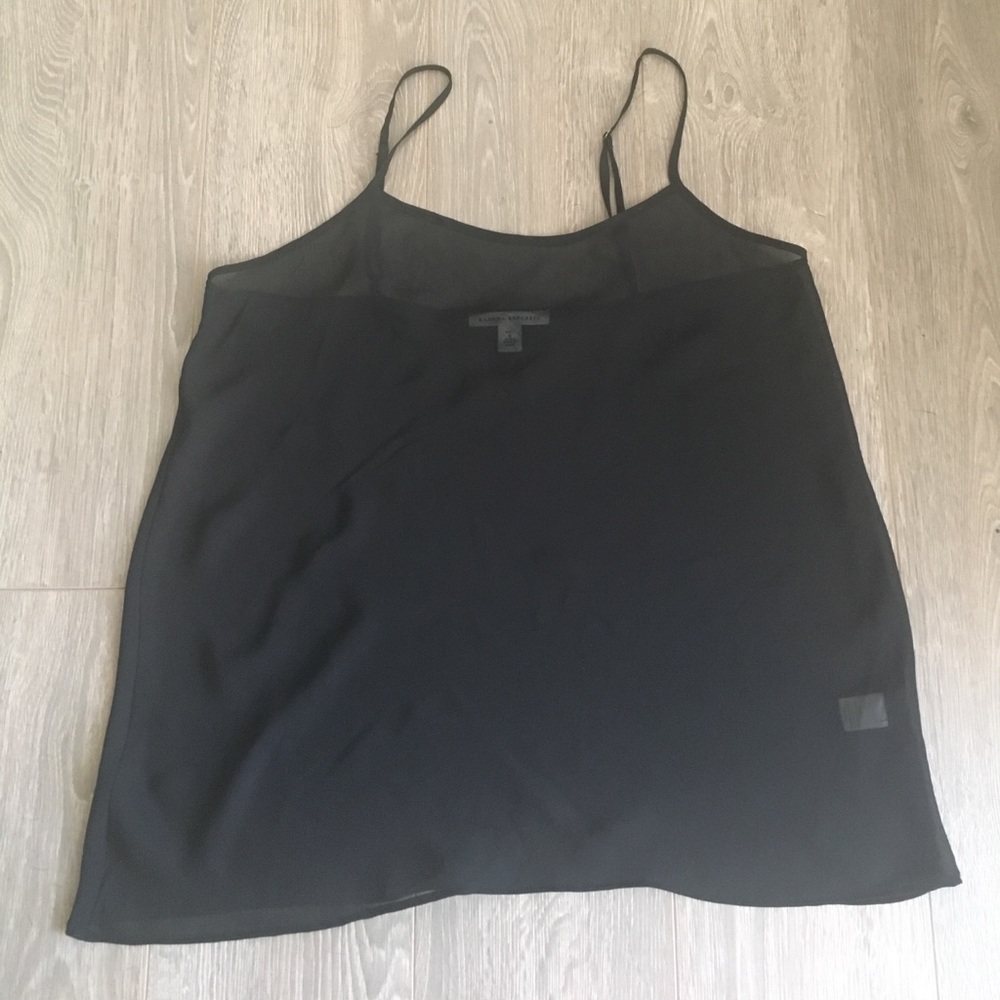 💝 Banana Republic Sheer Cami