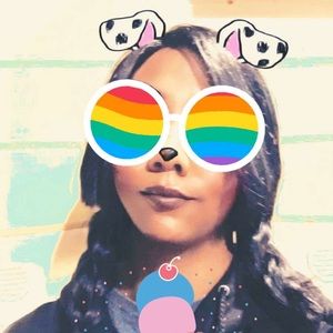 Meet your Posher, Cleo