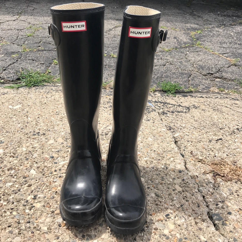 Ladies Black Hunter Boots size 5/6