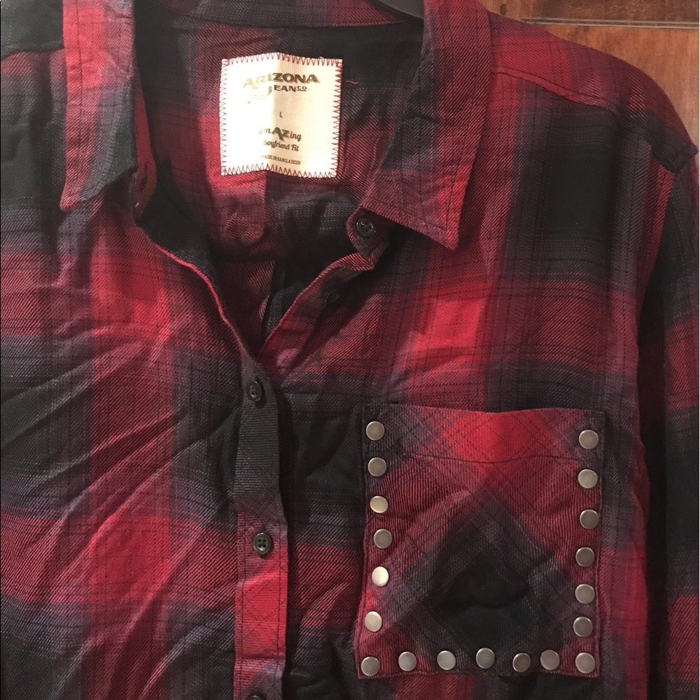 NWT Super Soft Plaid Button Down