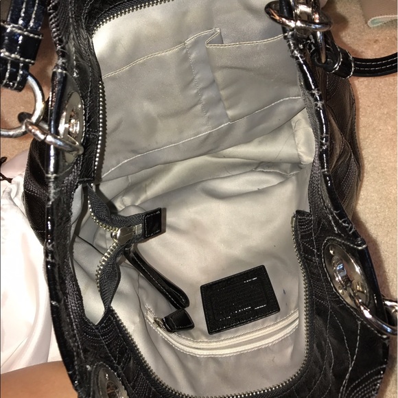 Coach purse - Picture 3 of 4