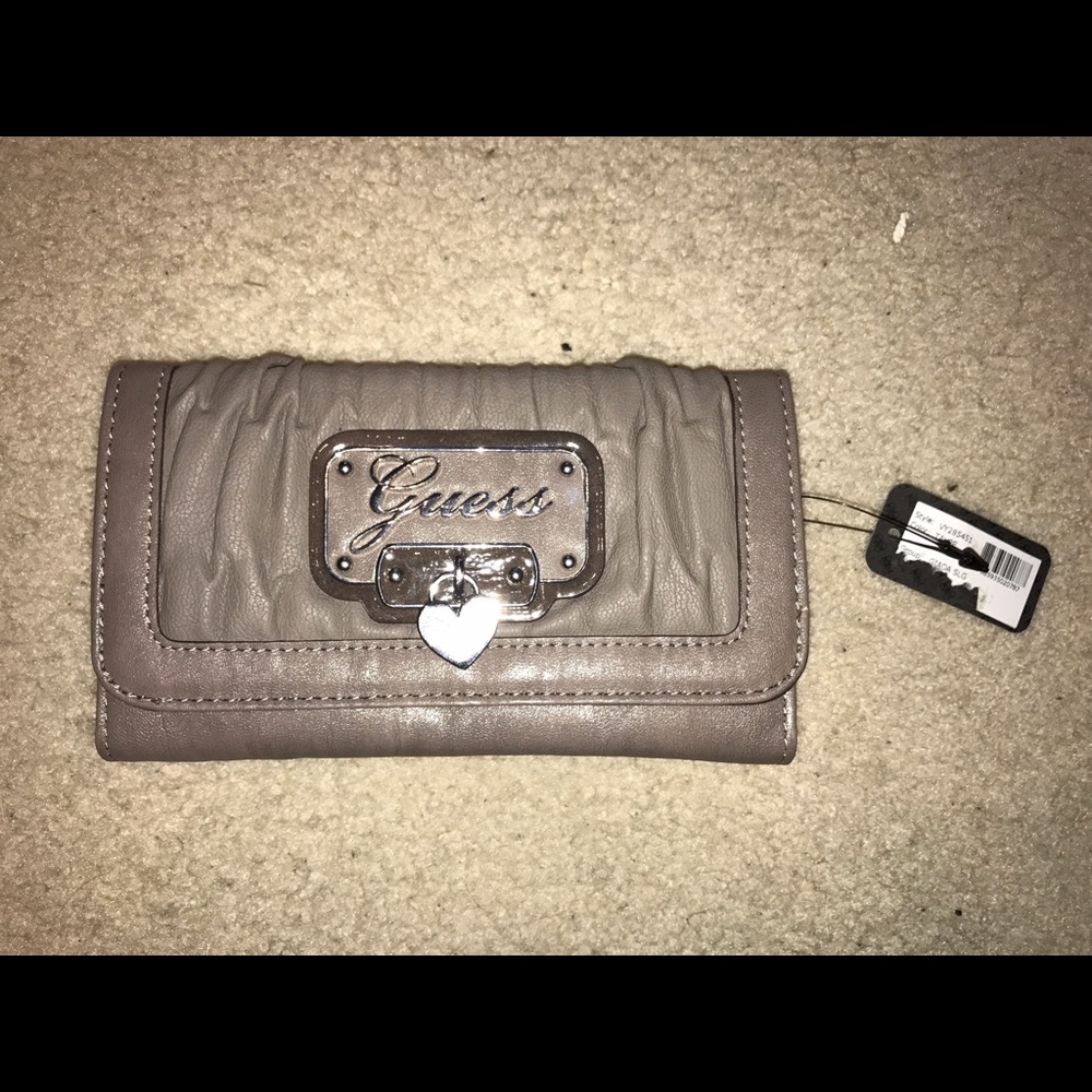 Guess wallet
