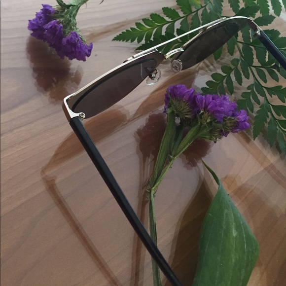 Aviator Sunglasses - Picture 4 of 6