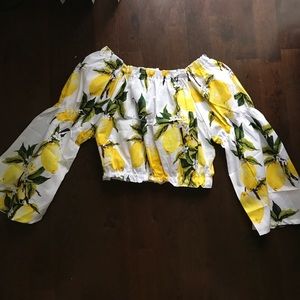 NWOT Lemon top