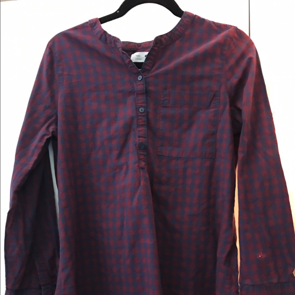 Old navy flannel like tunic