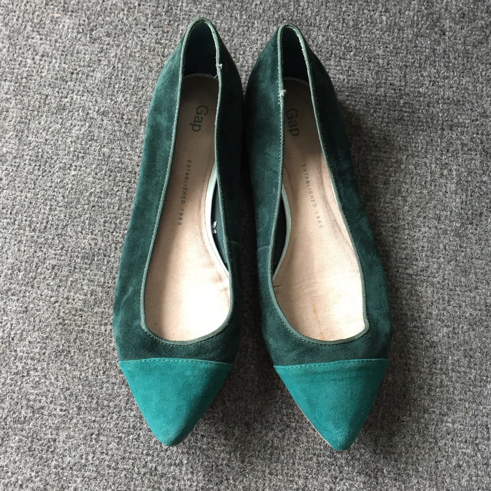 gap leather ballet flats