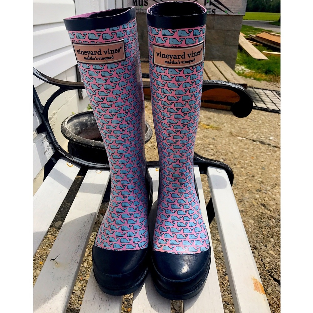Vineyard Vines (Martha's Vineyard) Boots size 6