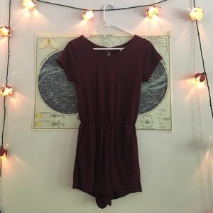 T-shirt Romper in Plum