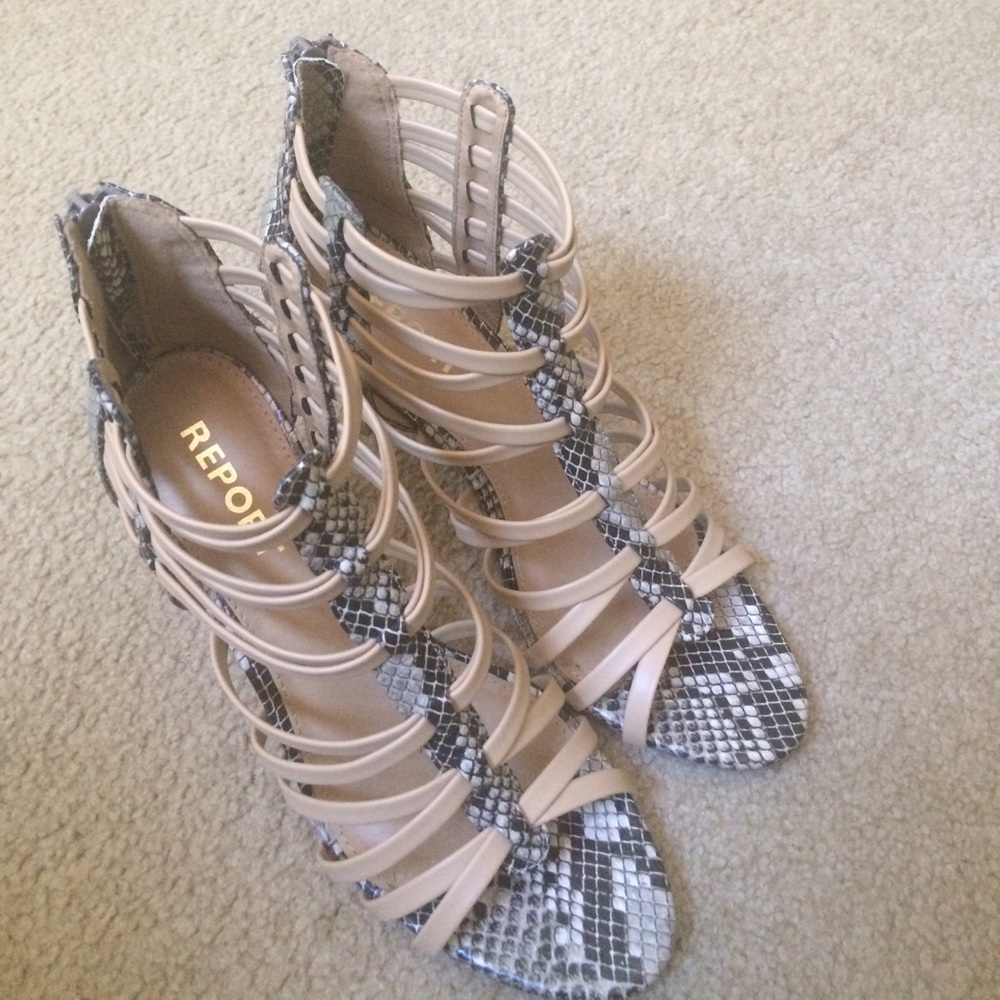 Dress open front Sandal