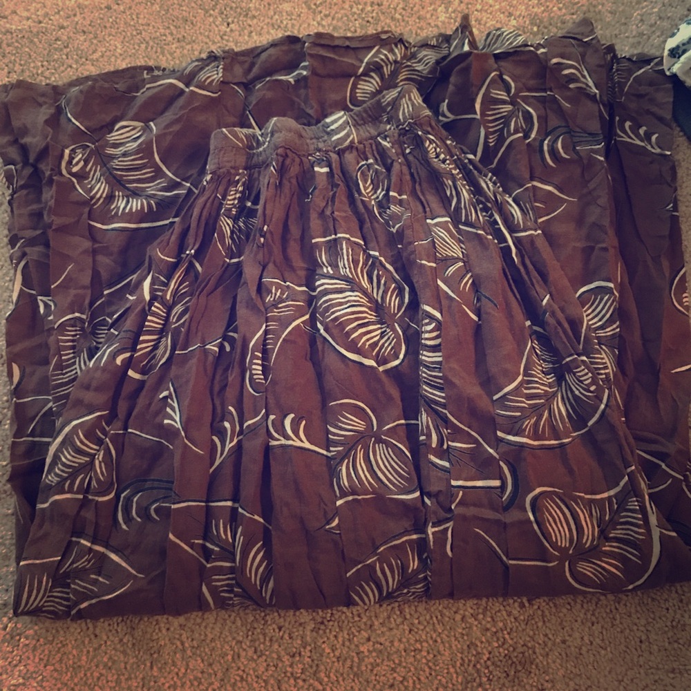 Brown light maxi skirt 3x