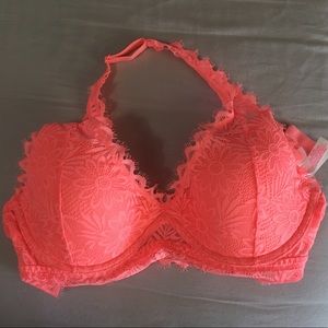 NWOT Victoria's Secret PINK lace halter bralette